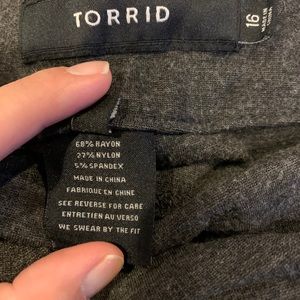 Dark heather gray jeggings